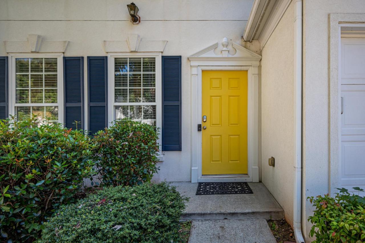 Enjoy This Amazing Home With Porch & Grill Near Dt Woodstock Exterior foto